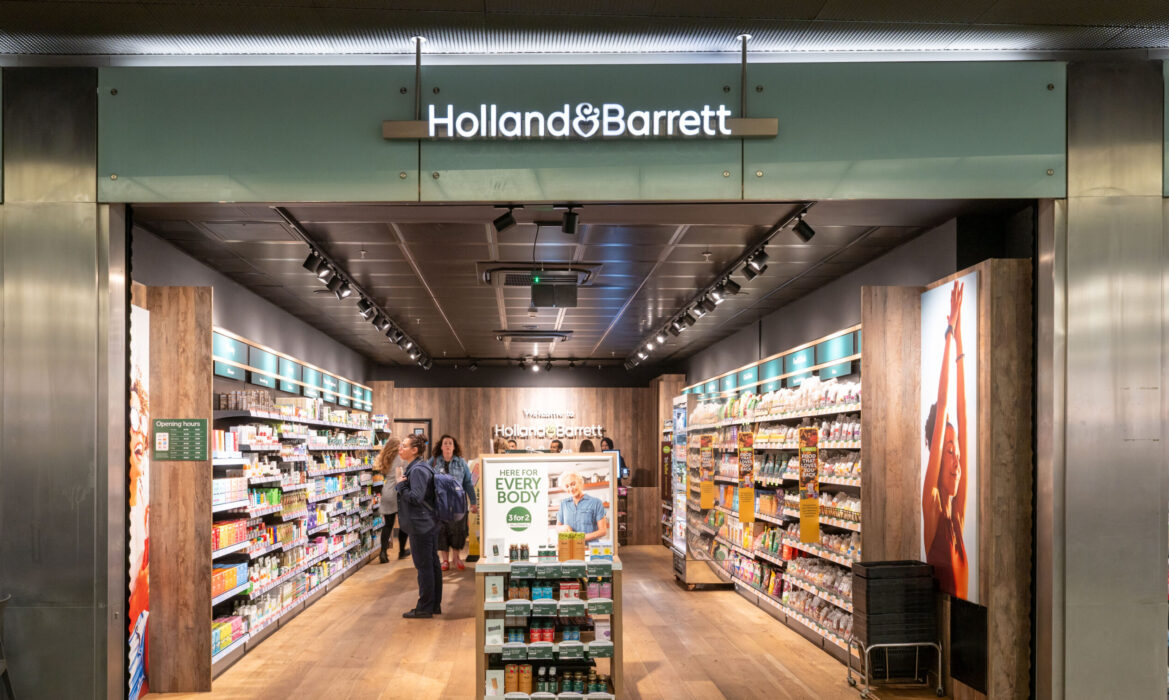 Holland & Barrett at London St. Pancras International Station