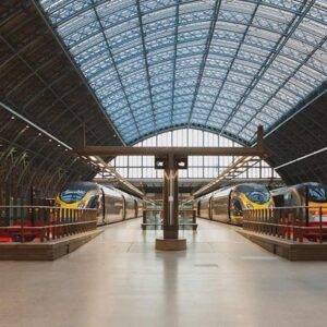 eurostar-high-speed-trains-at-st-pancras-2