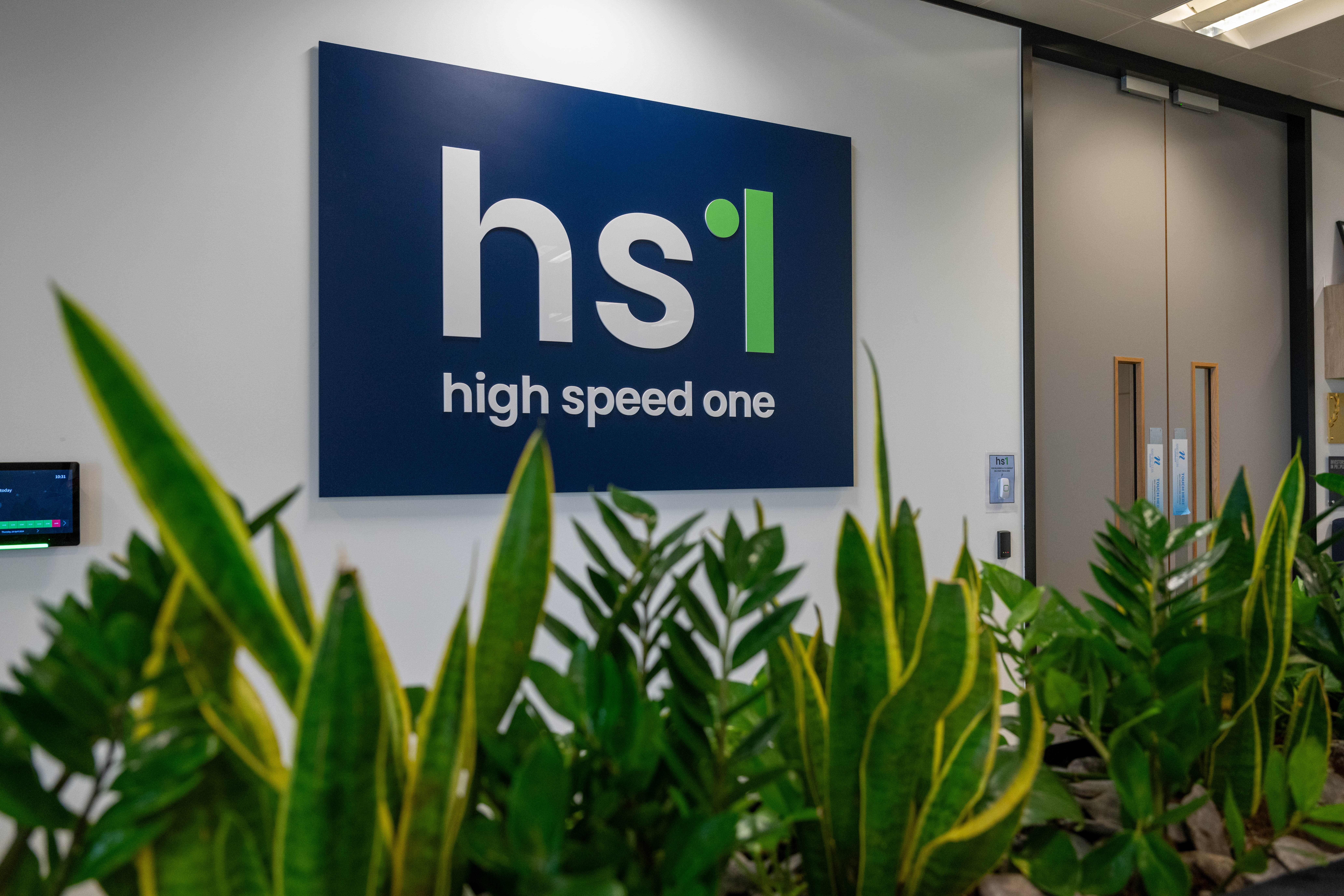hs1-office-stock-images-april-2024_054.jpg