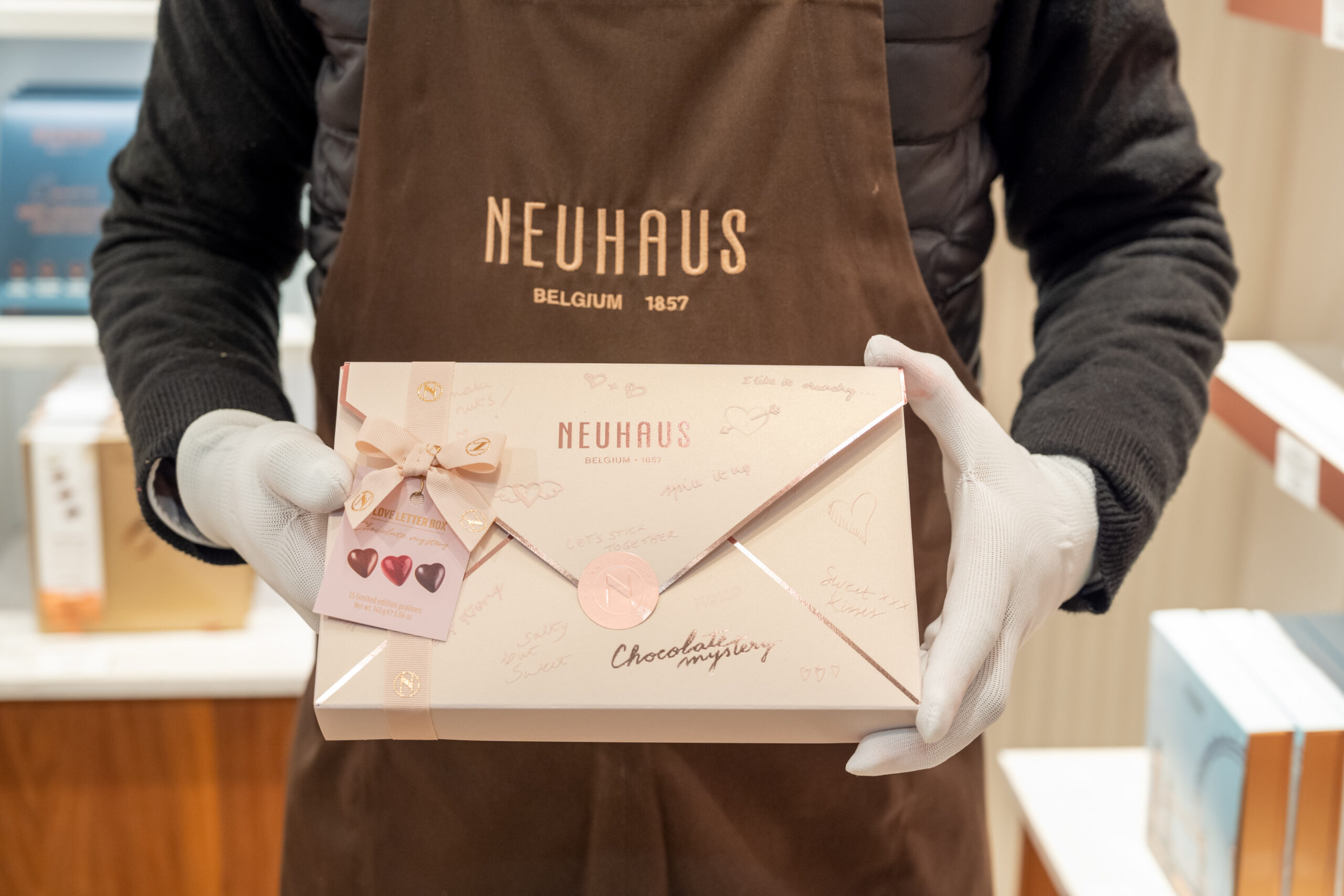 neuhaus-valentines_001.jpg