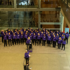 popchoir-and-bhf-at-st-pancras-international_095