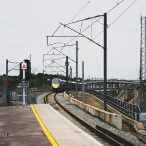 southeastern-rail-high-speed-javelin-train-at-ebbsfleet-international-lser