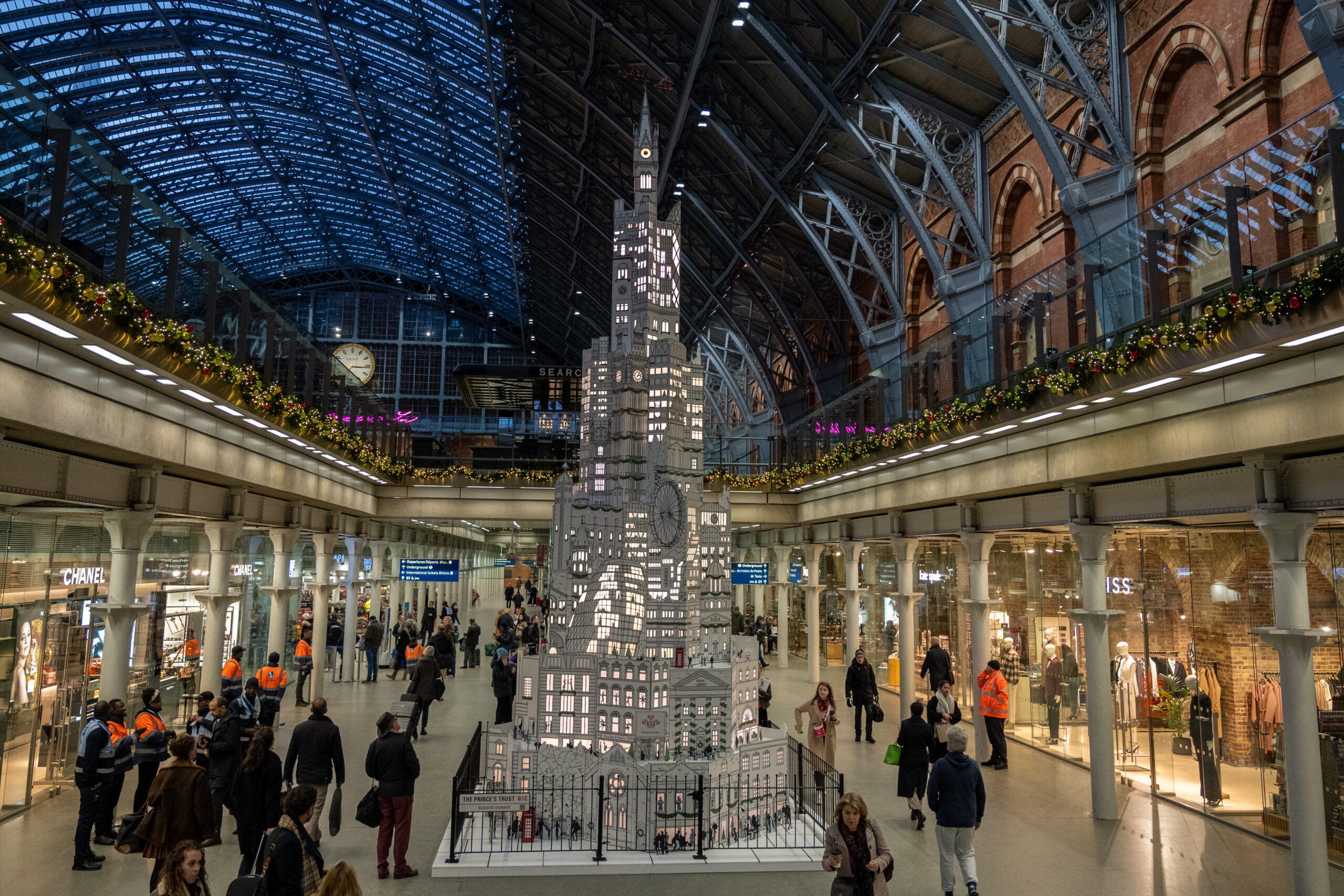st-pancras-internationaal-christmas-tree-2022_007
