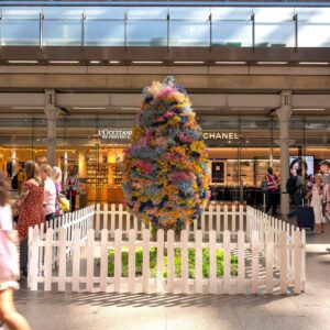 st-pancras-summer-tree-by-moyses-stevens_016