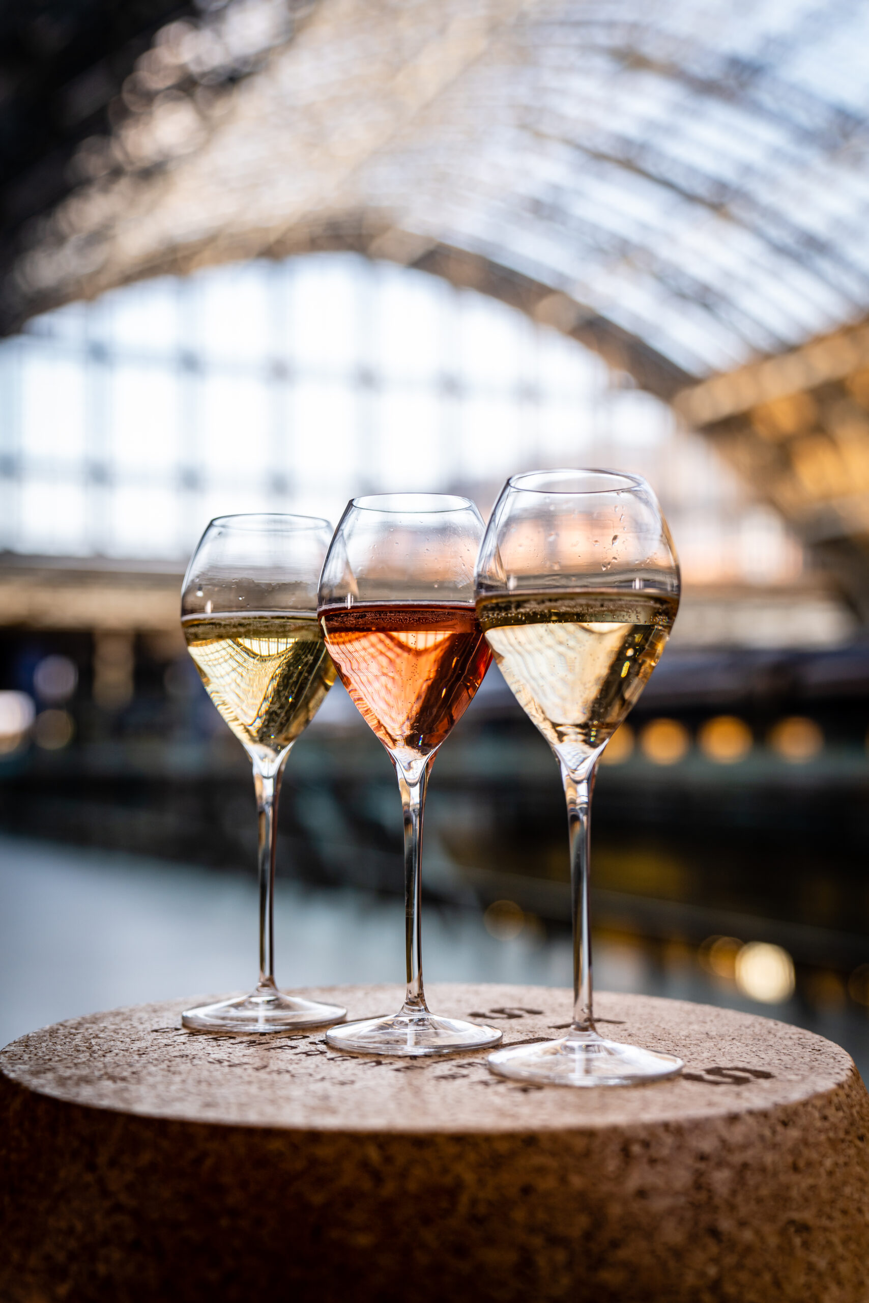 st-pancras_2022_01_26__champagnetrio10