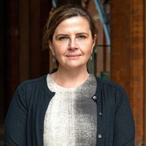 Damjana Mawbrey – Headshot