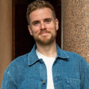 Peter Martin-Jones – Headshot