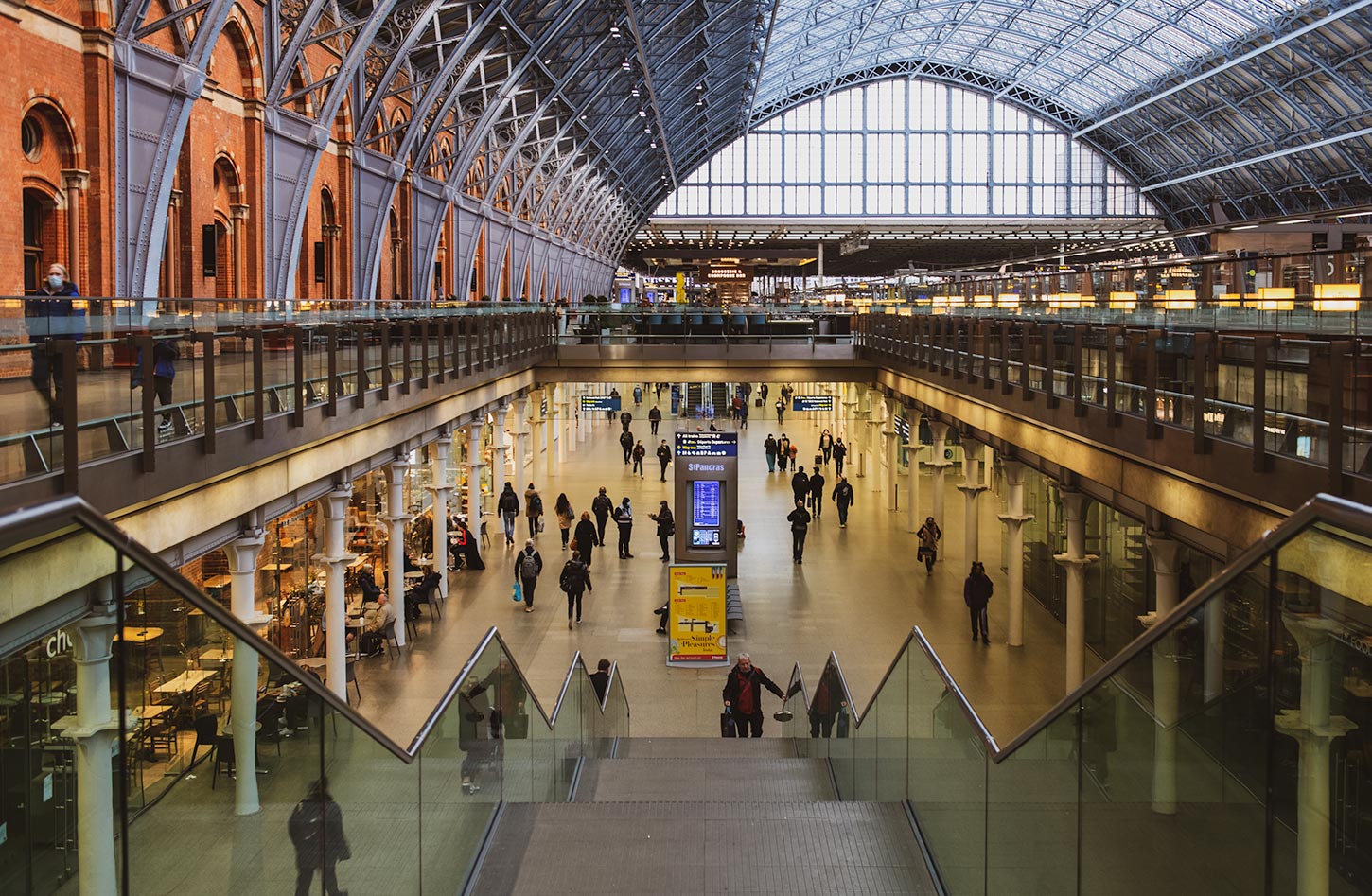 st-pancras-international-london-2021.jpg
