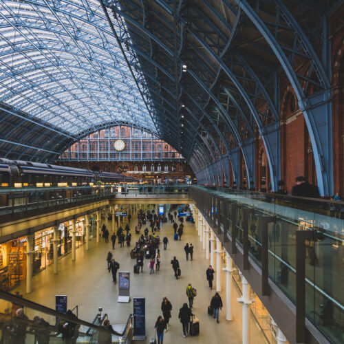 st-pancras-international-train-station-london-and-high-speed-eurostar-trains-2.jpg