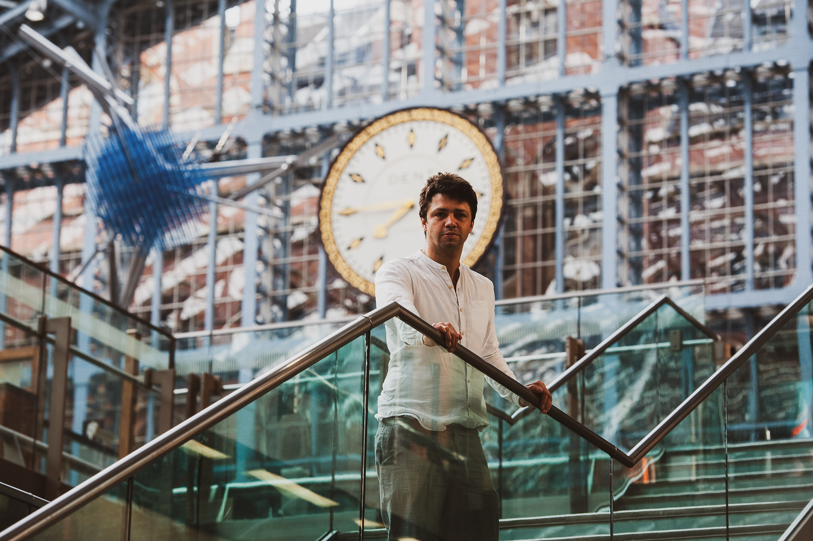 st-pancras-terrace-wires-2017-conrad-shawcross.jpg