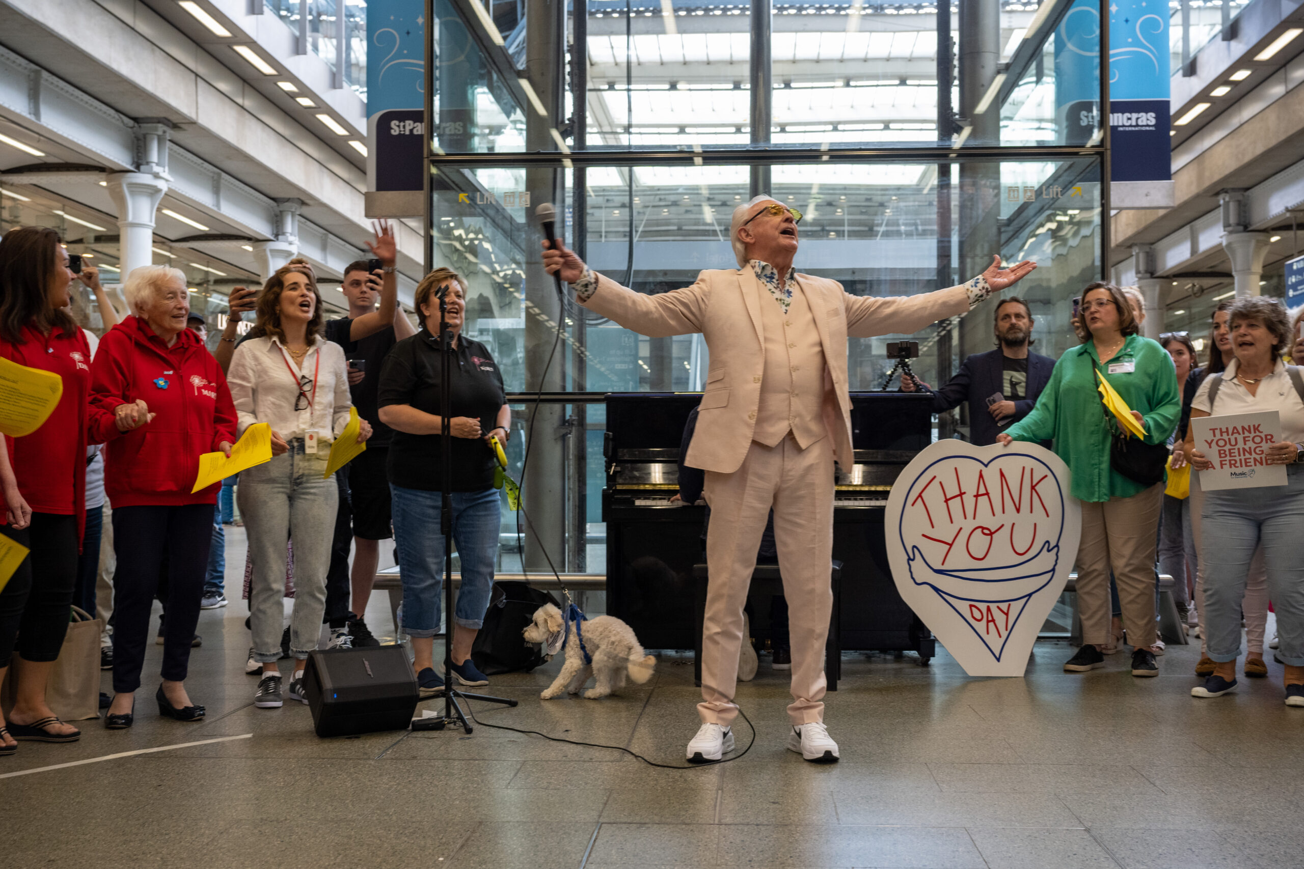 thank-you-day-at-st-pancras_072.jpg