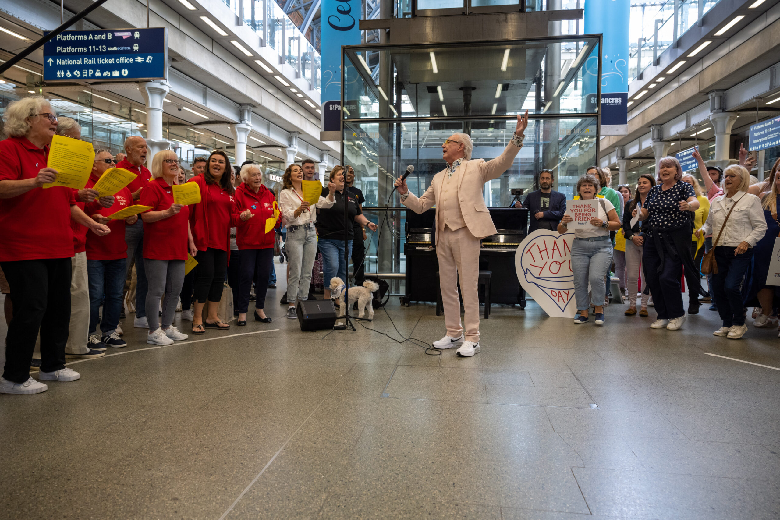 thank-you-day-at-st-pancras_086.jpg