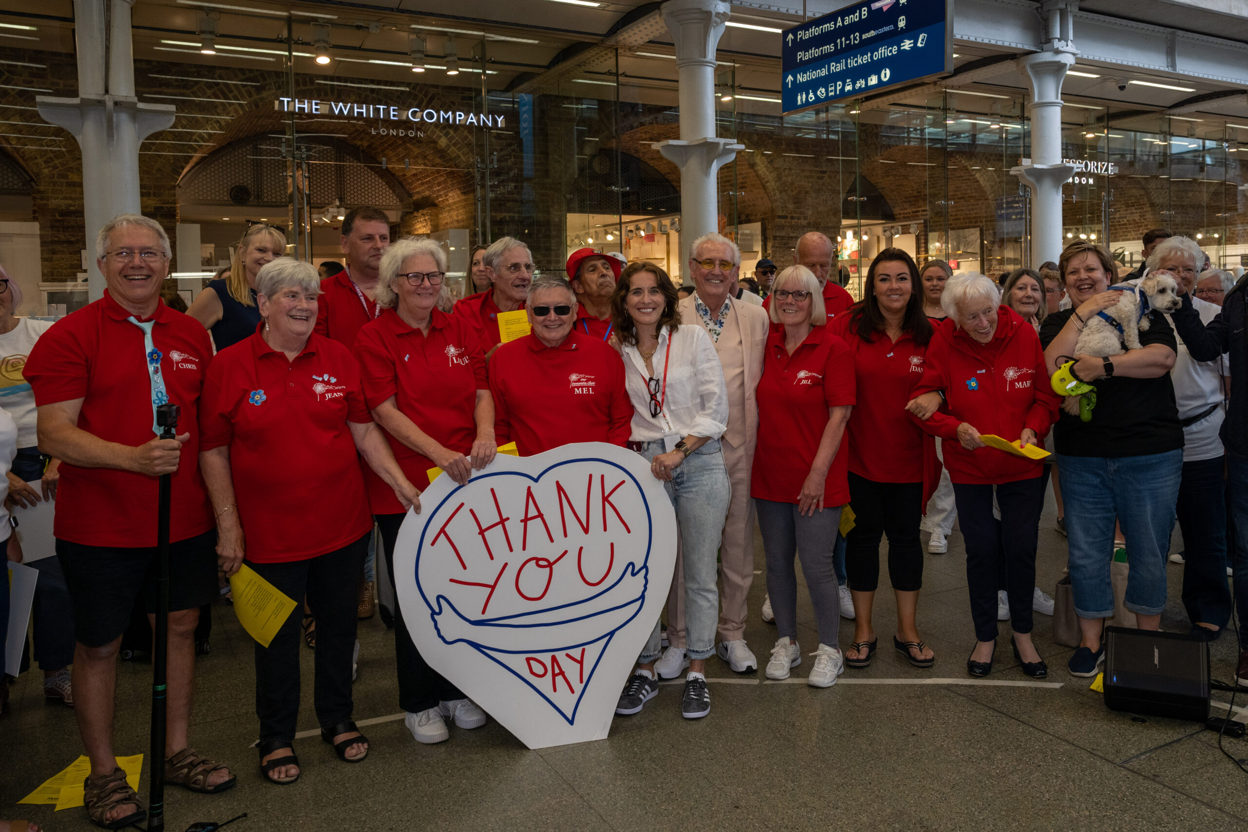thank-you-day-at-st-pancras_130.jpg
