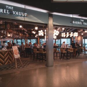 the-barrel-vault-wetherspoons-pub-at-st-pancras-kings-cross-3.jpg