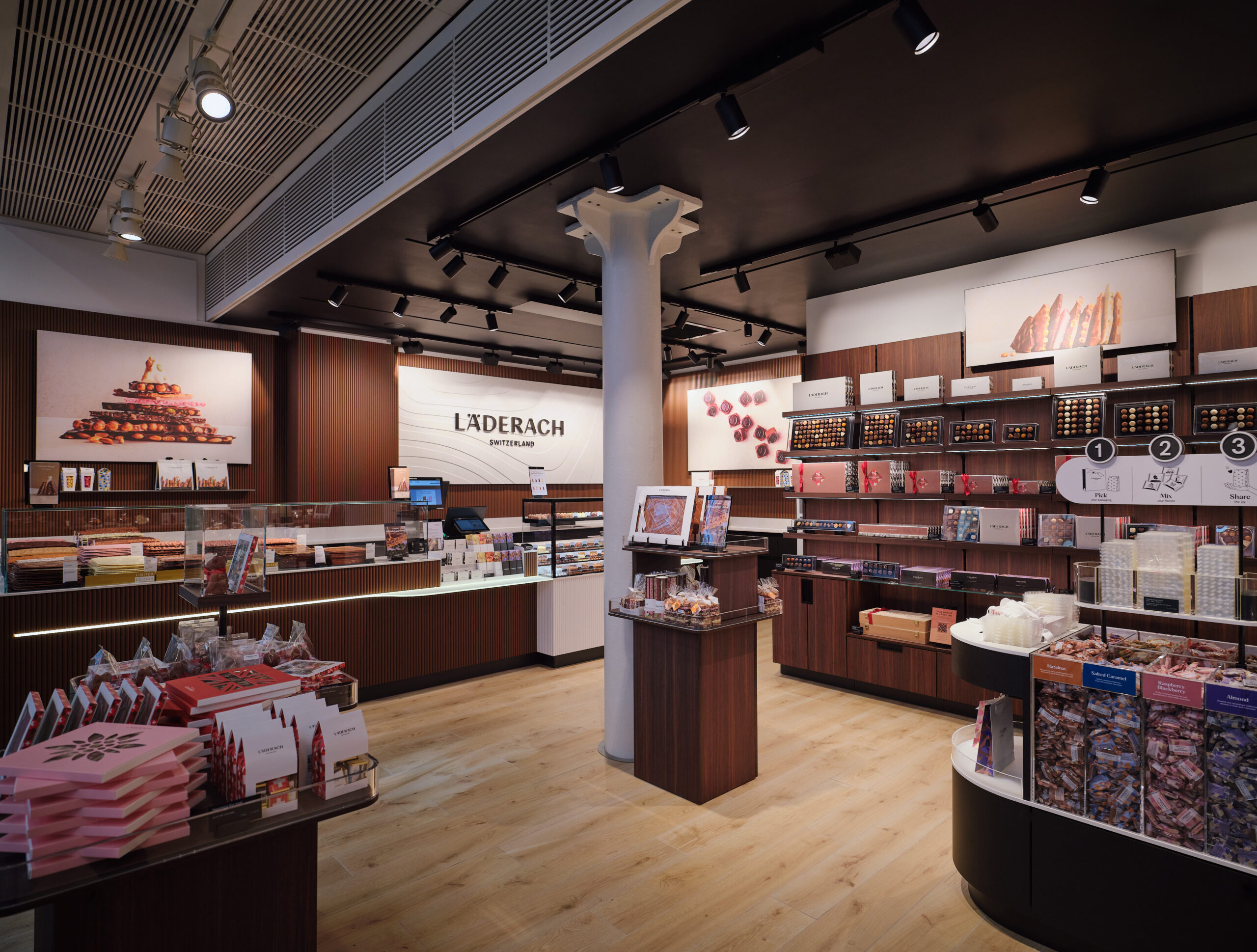 Läderach St Pancras International Chocolate Shop
