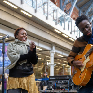 Marie & Rosetta Performance at St Pancras International_005