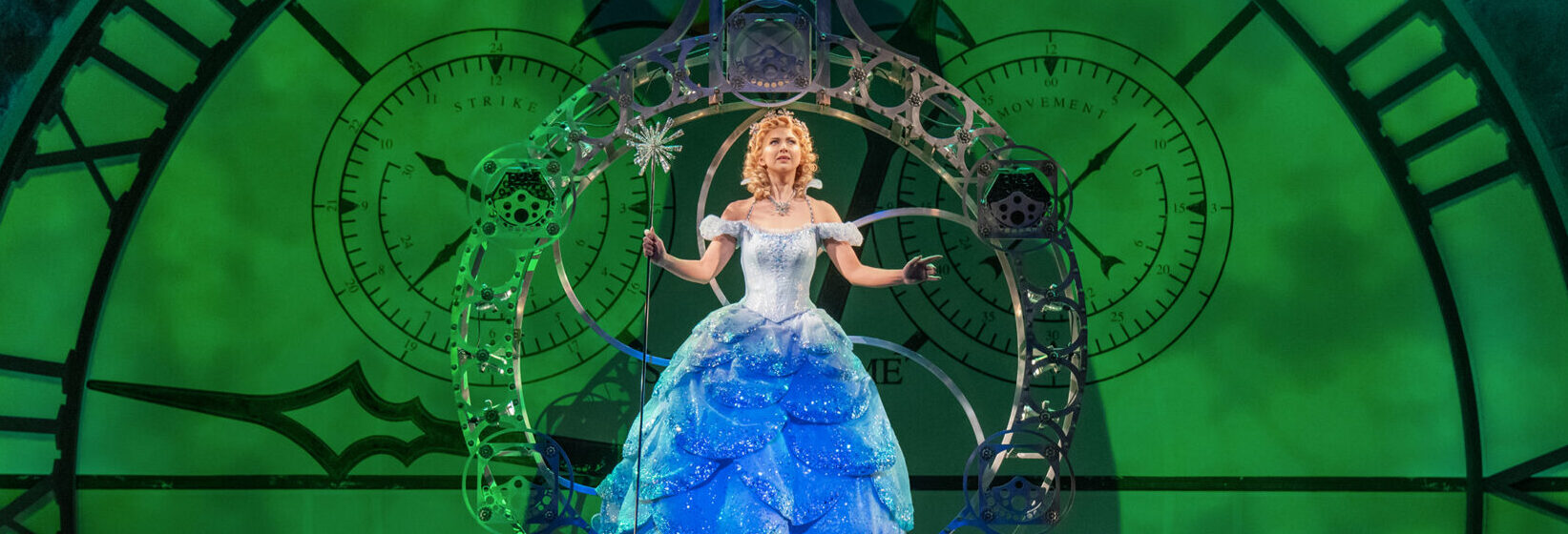 Zizi Strallen _Wicked London Company 25-26_PhotoMattCrockett_1666_RT_Sm